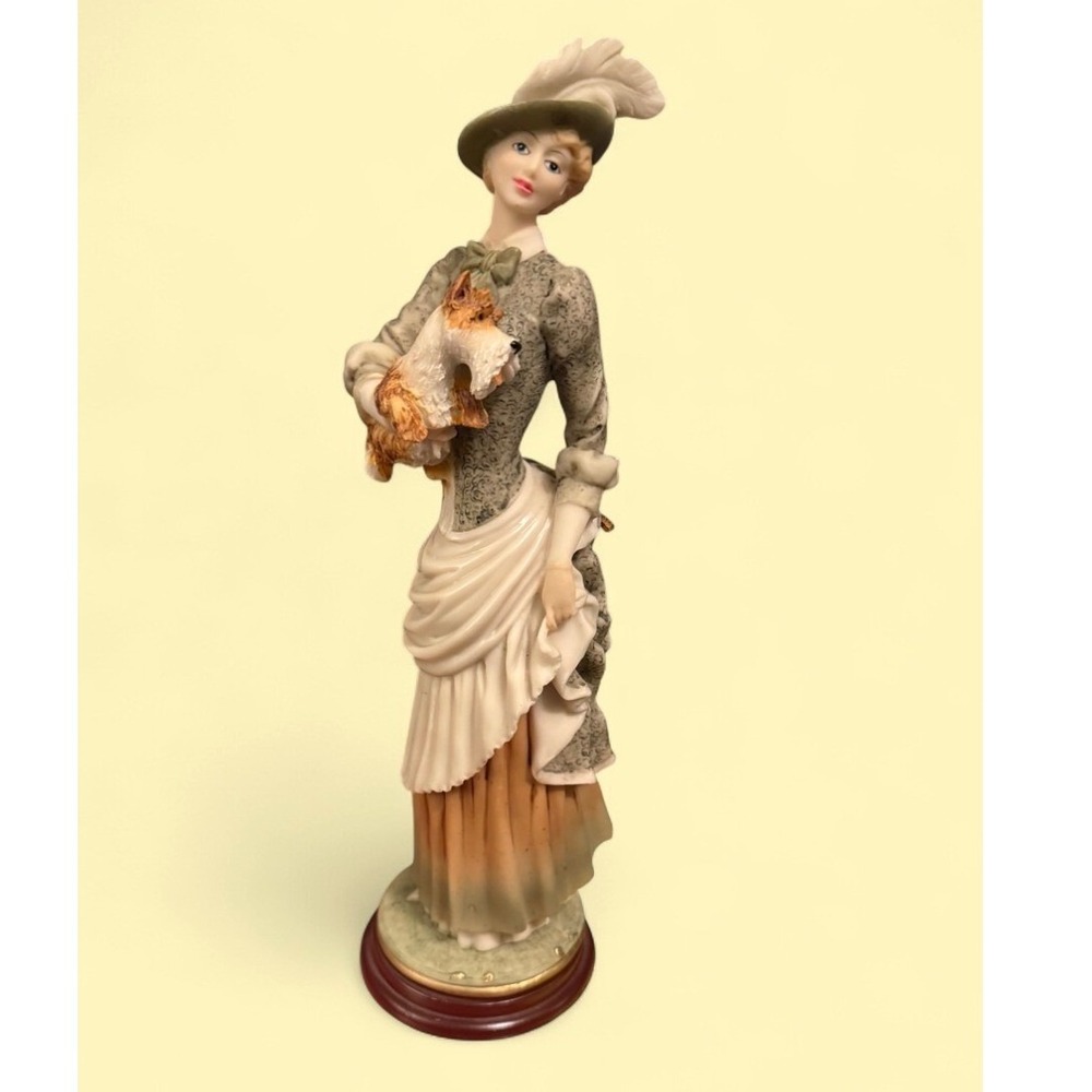 Armani Style Vintage Figurine - Edwardian Lady with Scottie Dog - High Detailed